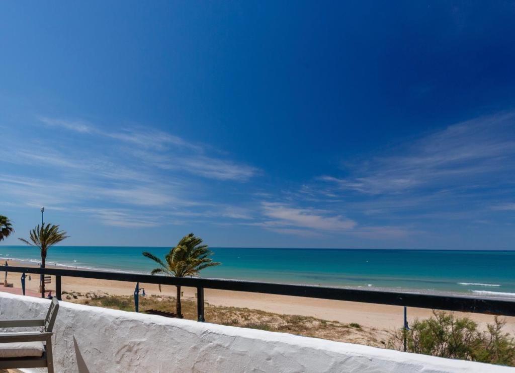 Апартаменты Barrosa Frente Al Mar Чиклана-де-ла-Фронтера Экстерьер фото