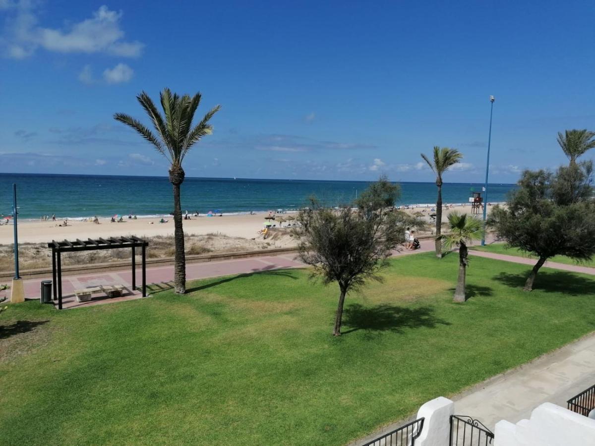 Апартаменты Barrosa Frente Al Mar Чиклана-де-ла-Фронтера Экстерьер фото